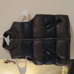 The Children's Place Boys Puffer Vest size 18 months